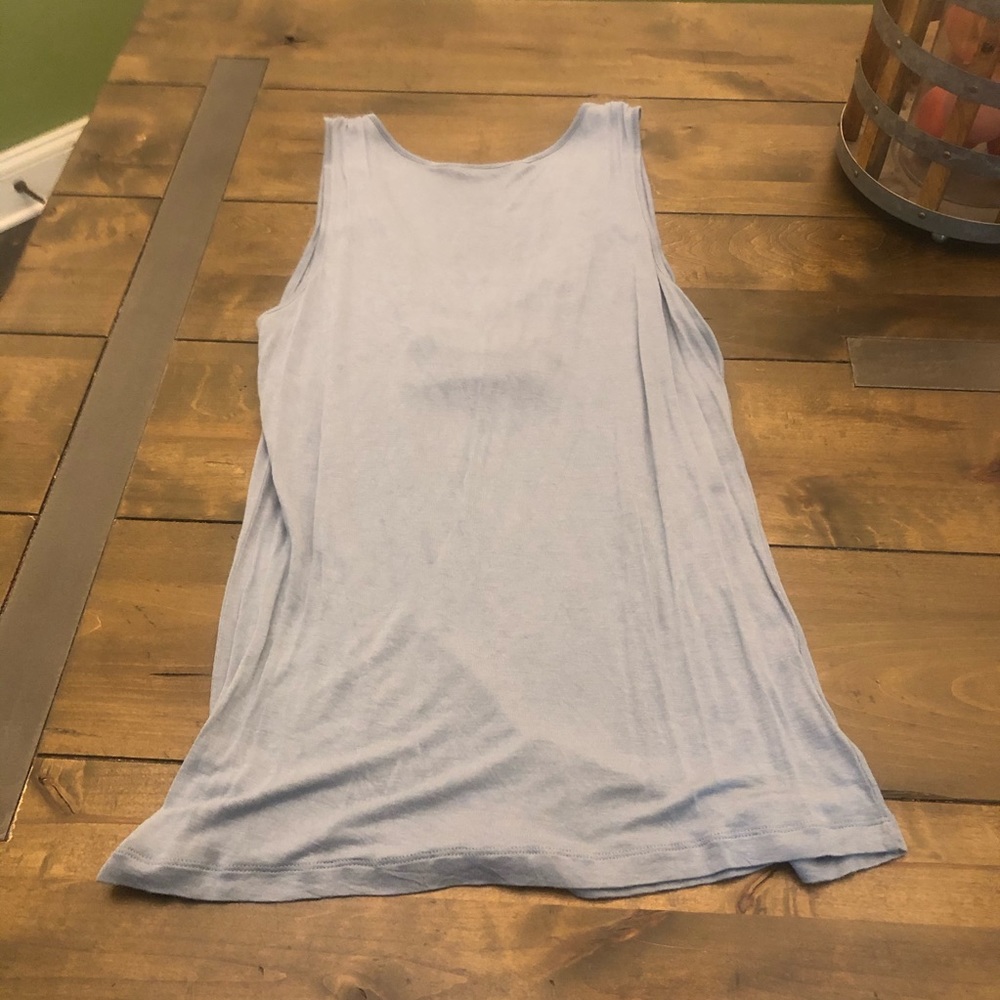 Old Navy Ruffled Tank Top - Picture 3 of 10